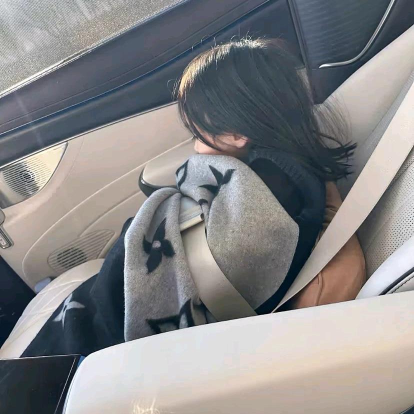 小涵💤
