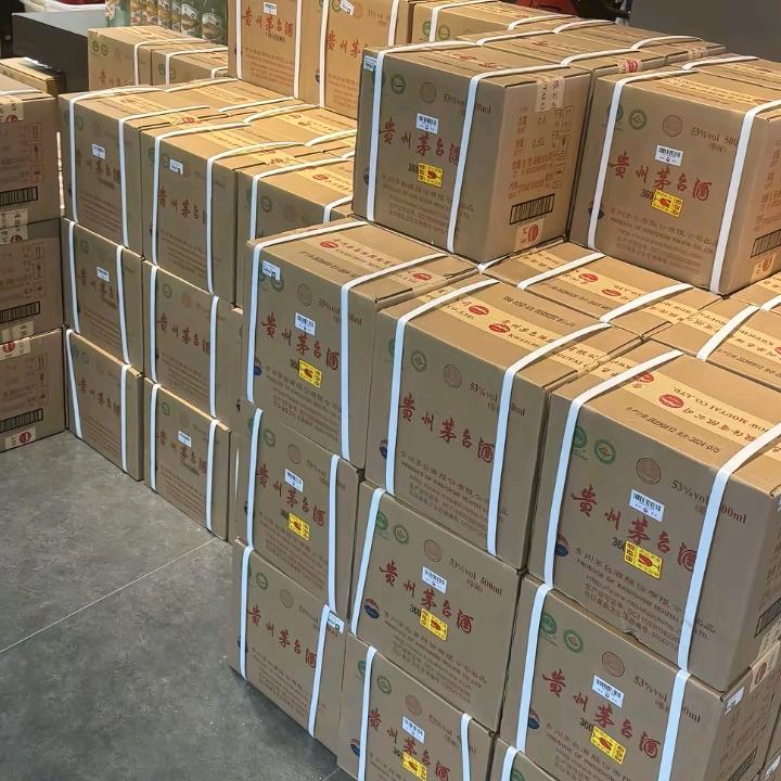 鲁风洛韵