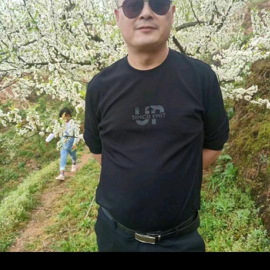 佘英民---鑫洁科技水磨石有限公司