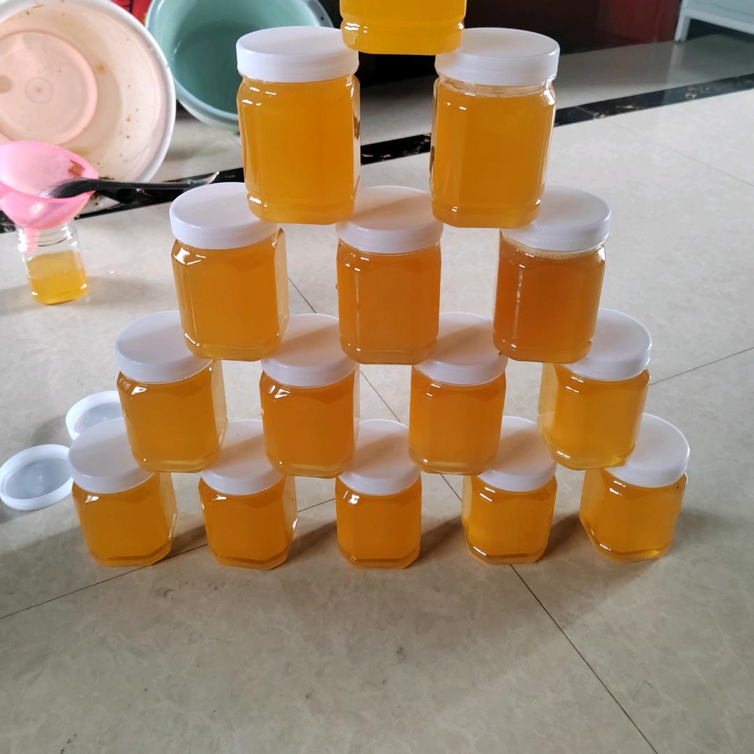 诚信石材蜜蜂哥