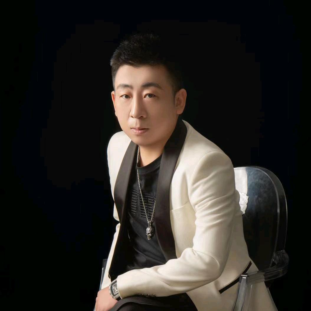 熙颜龙哥