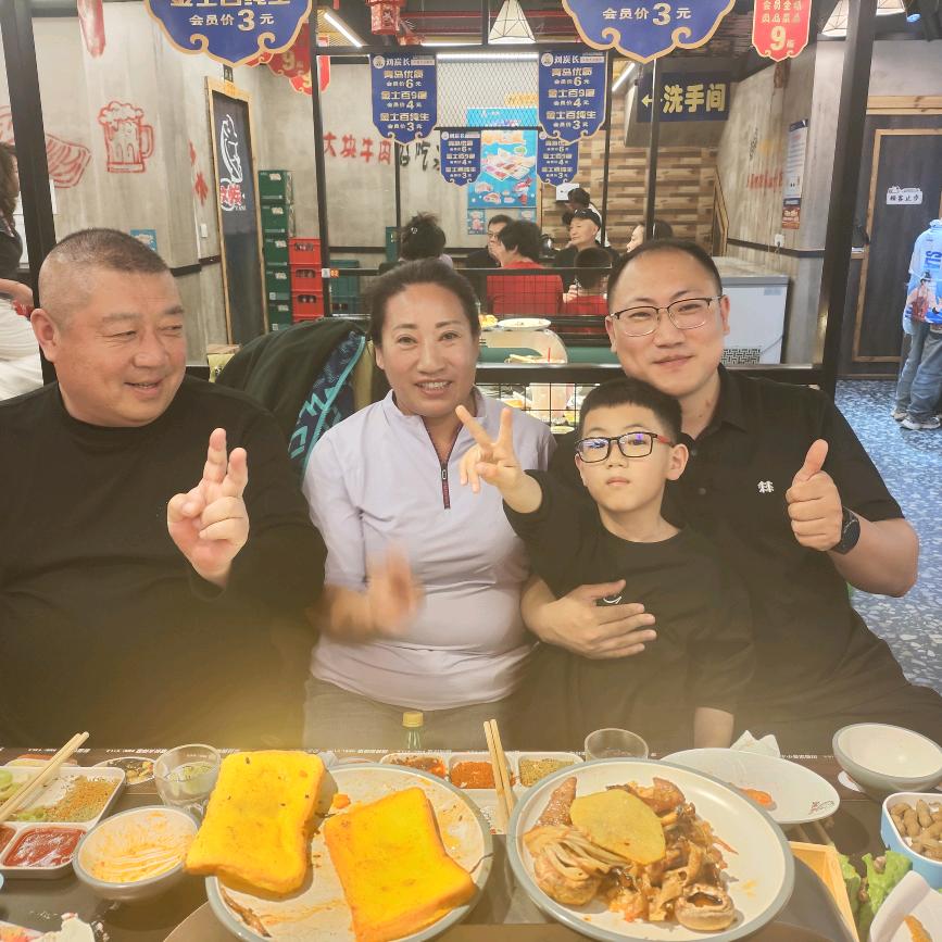 先丰种业小刘哥