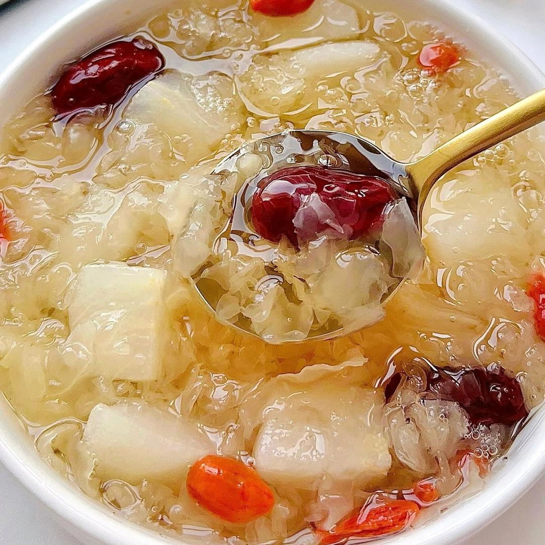 梨掌柜的秋日暖汤