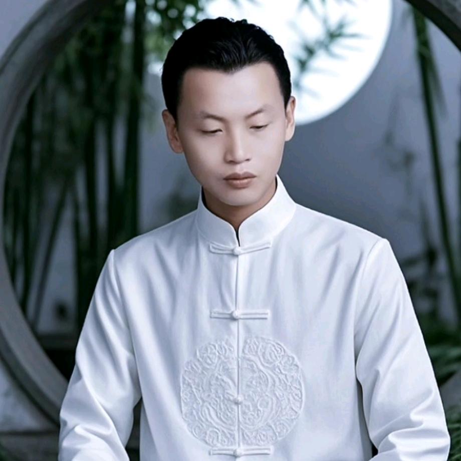 【茅台镇郑氏酒厂源头厂家】余总