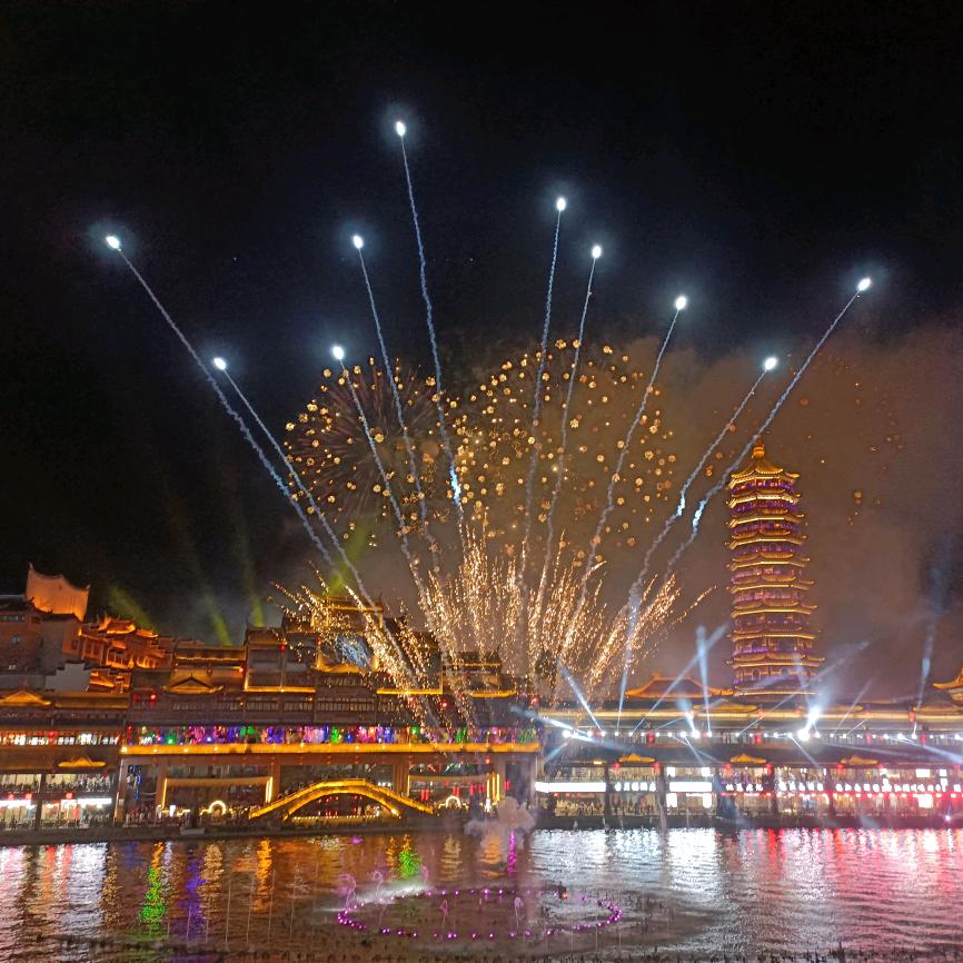 携儿子以令朱侯