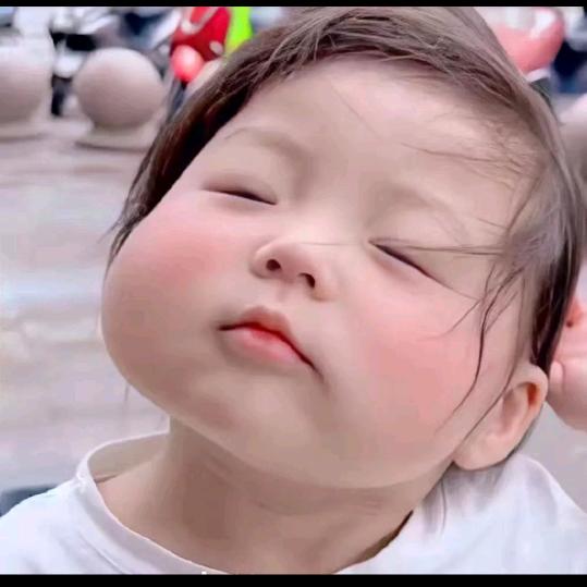 菁菁吖