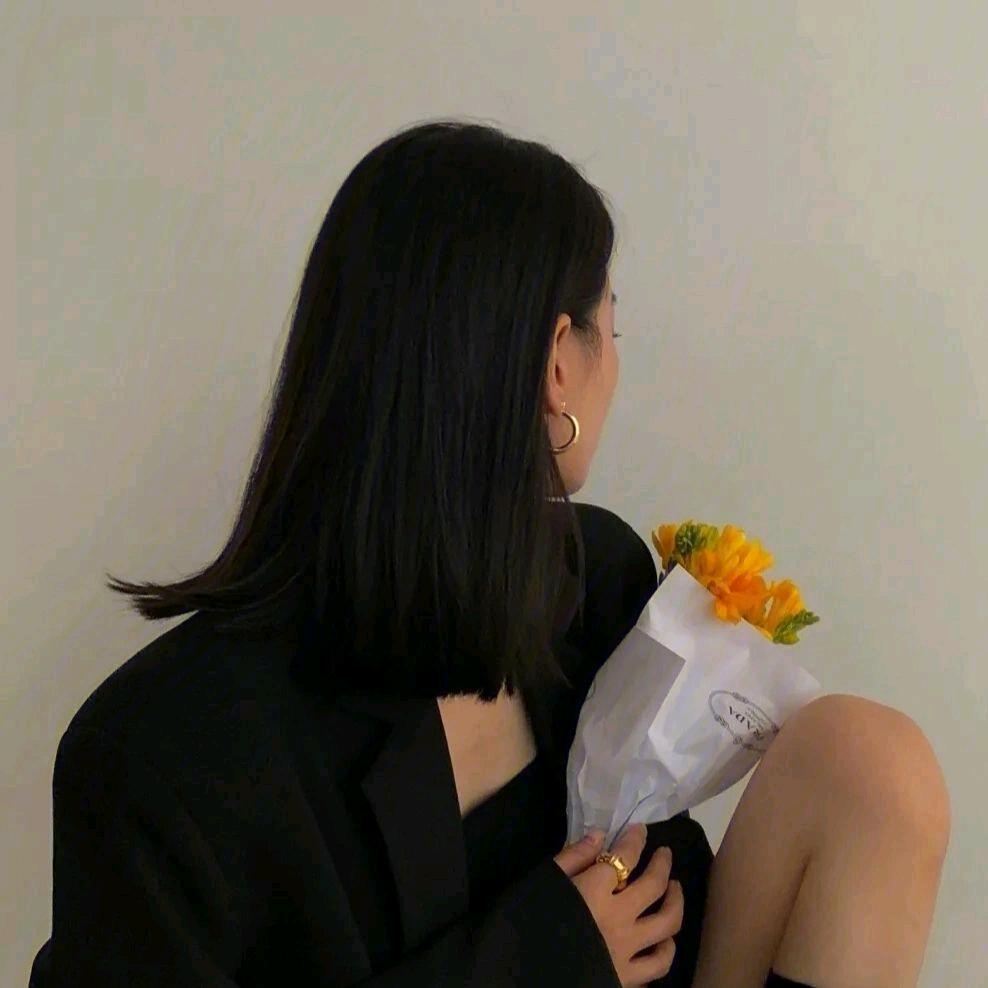 L、