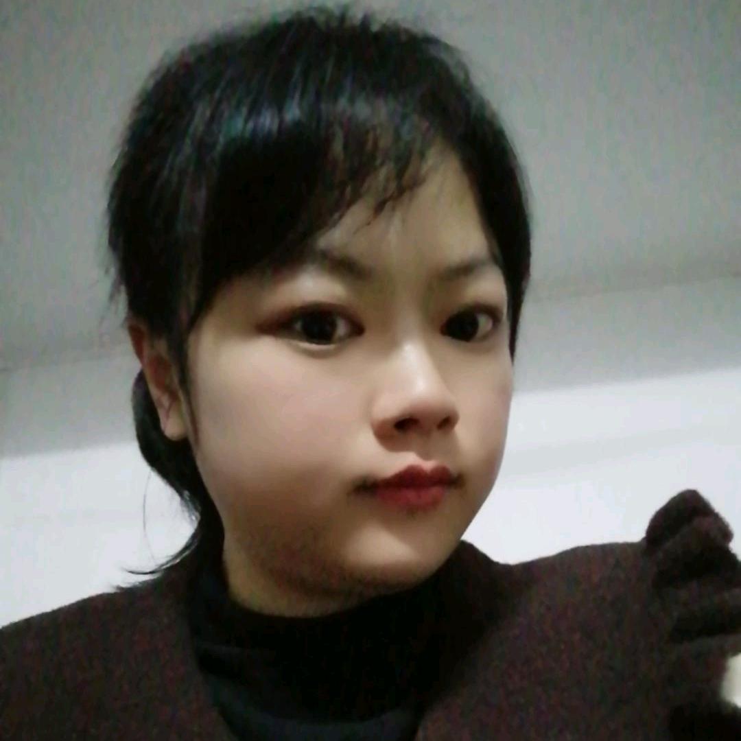 罗