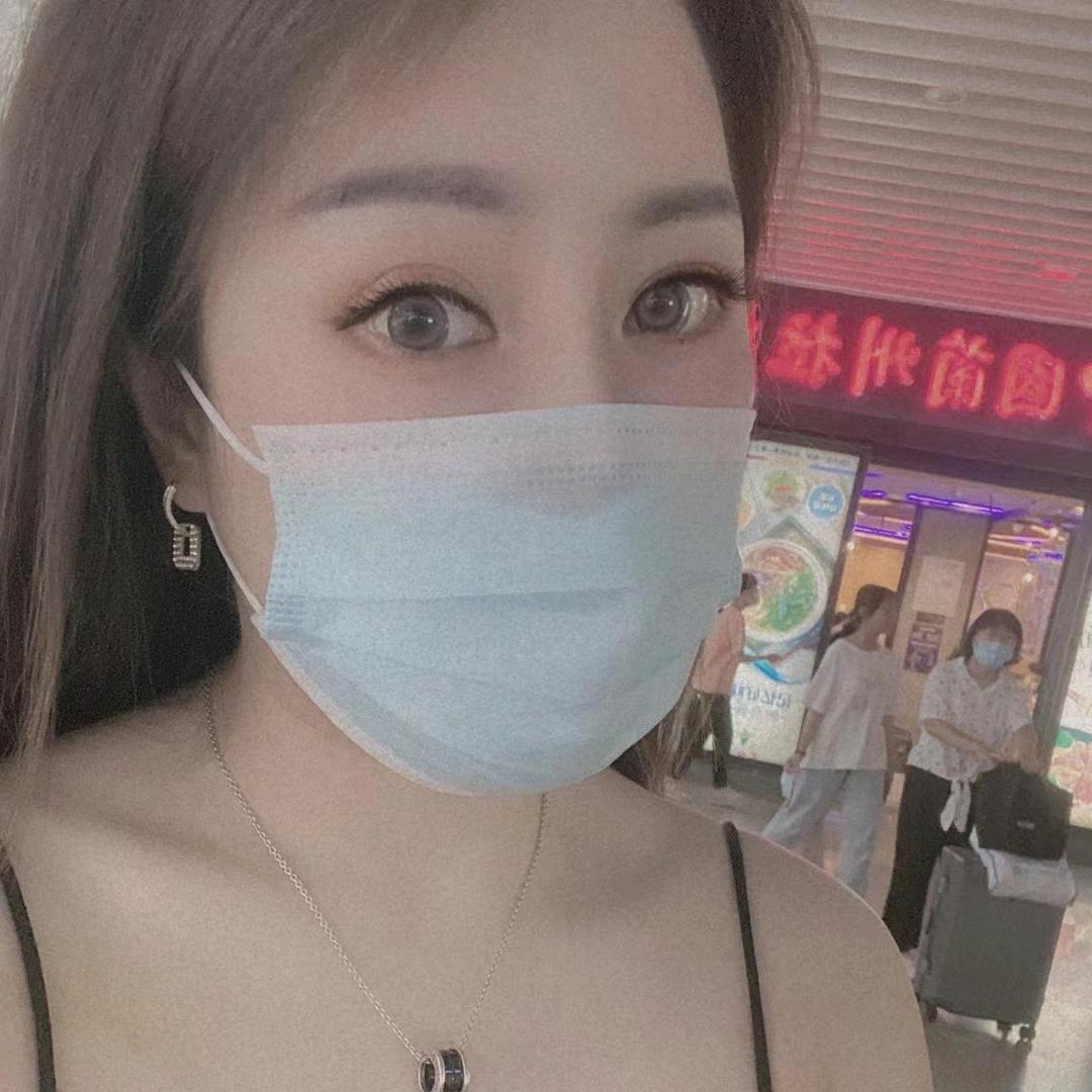 筱柒柒