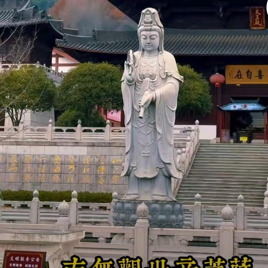 锦绣年华《砥砺前行 感恩遇见 感谢关注》