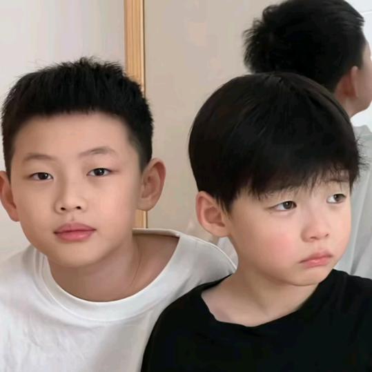 @啦啦啦啦~