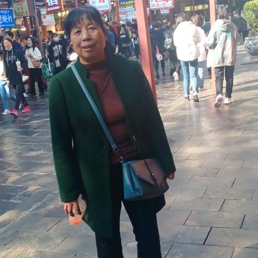 快乐相伴。