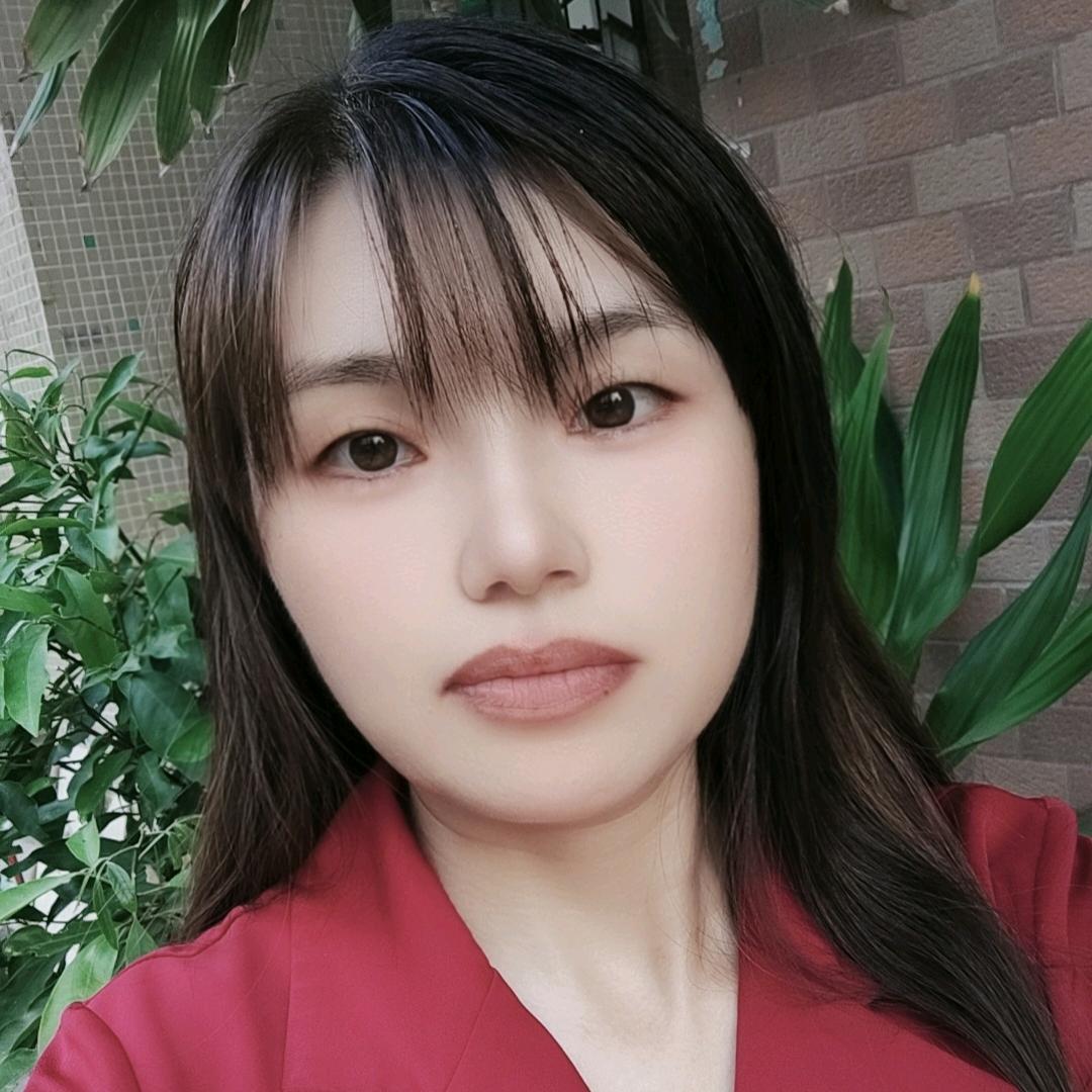 荣荣姐