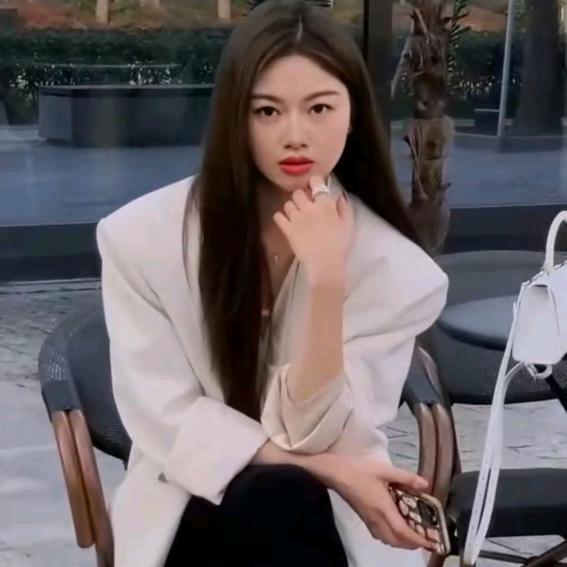 玉儿💋