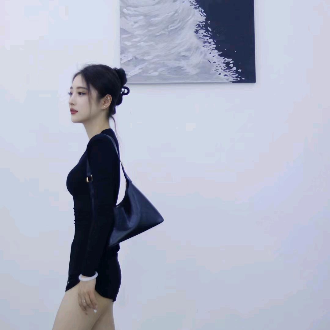 小九
