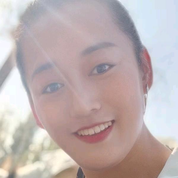 潘潘
