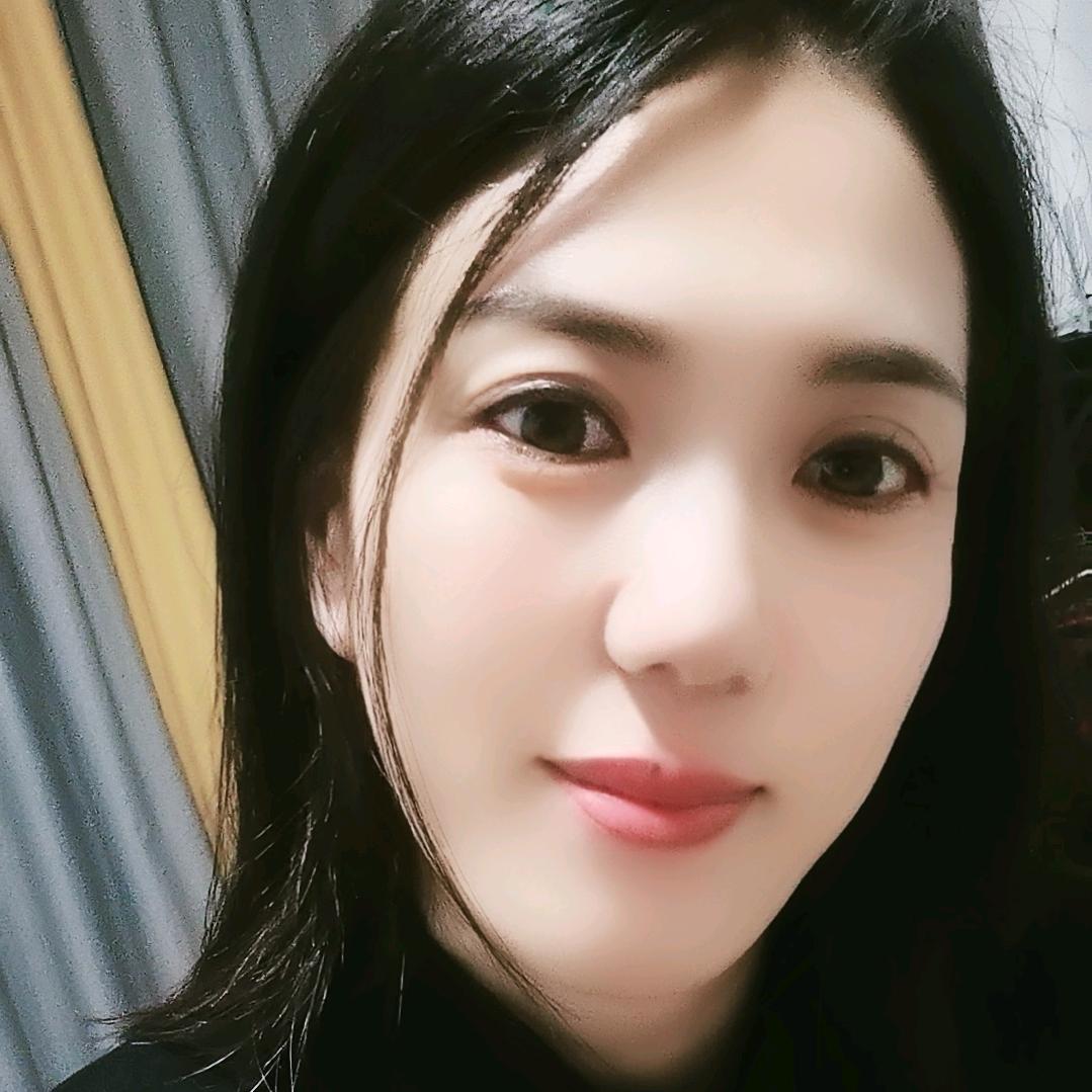 周粥（爱唱小调）