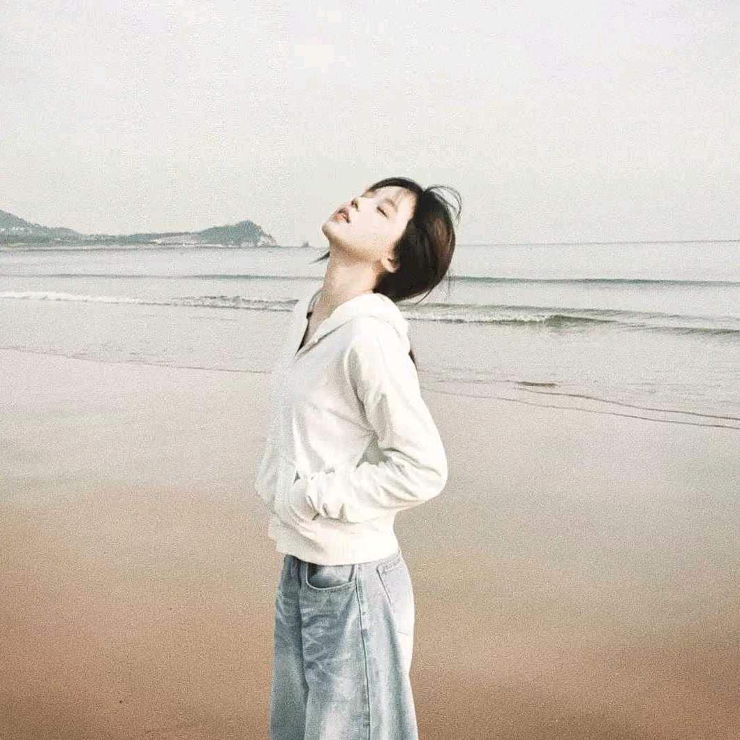 小Y🧸