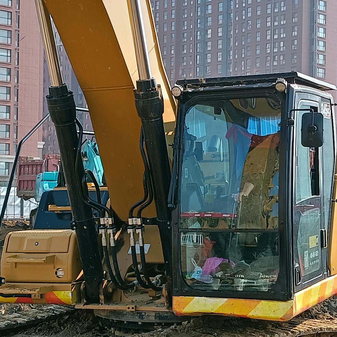 宏銮