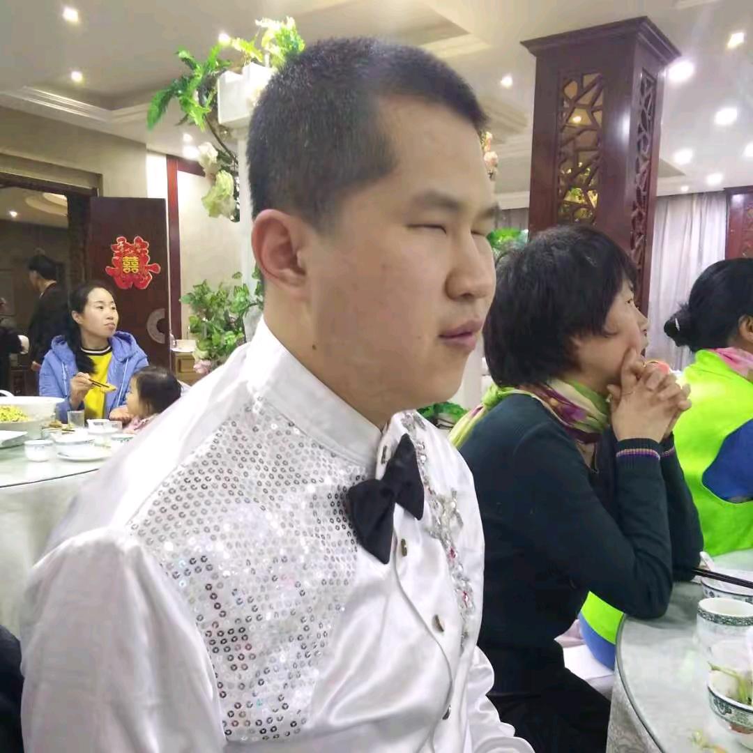 胶州成龙按摩店