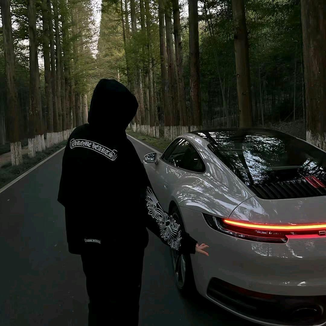 柒.\