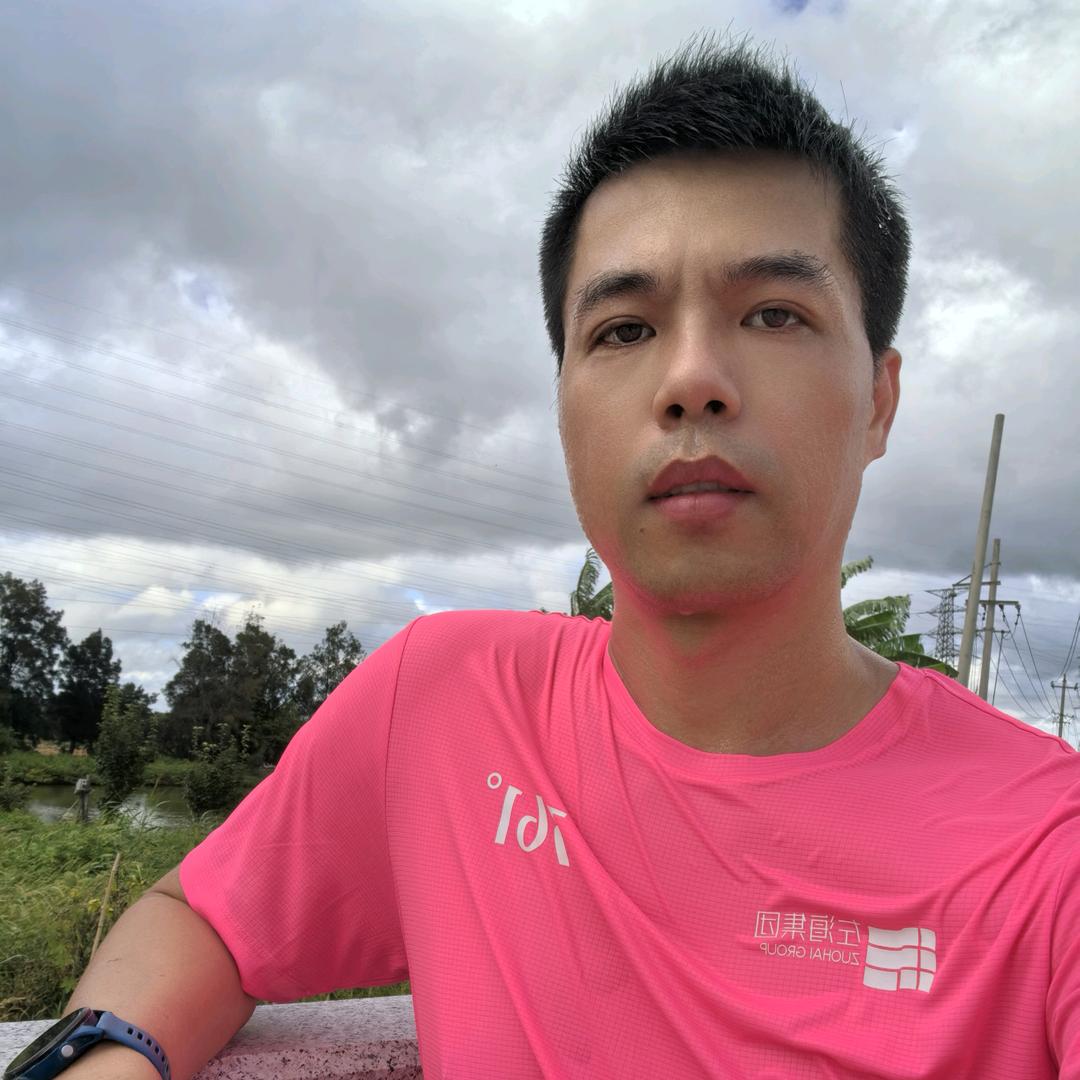 亮速奔跑