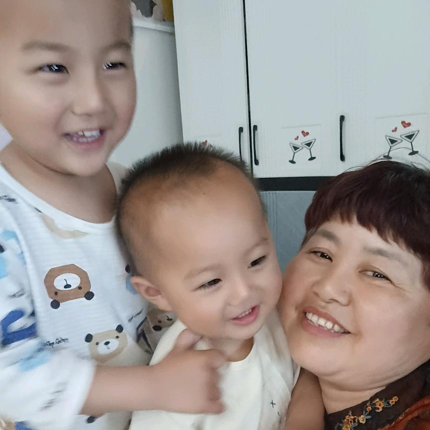 爱唱爱跳的欢乐人