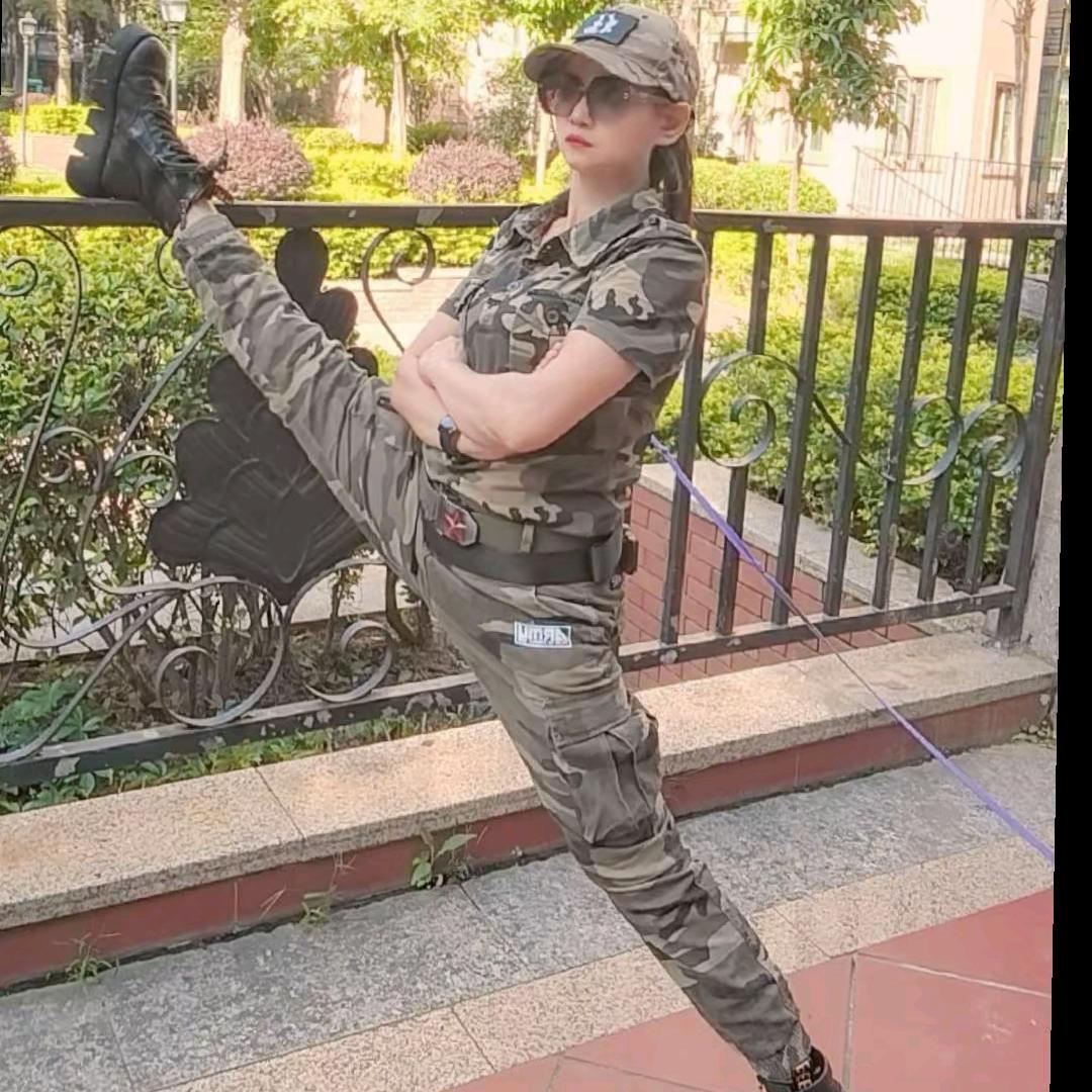 辣妹子，喜欢运动