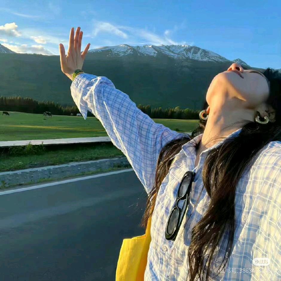 你牙缝里有花菜