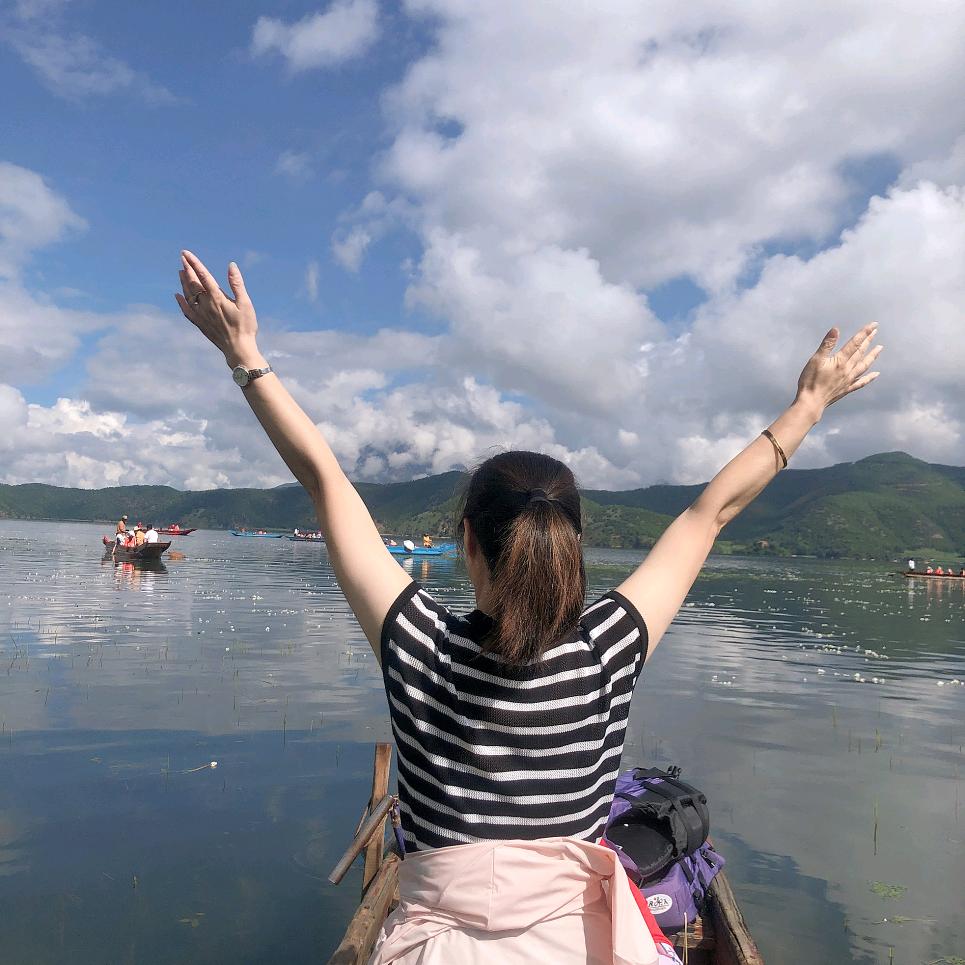 莹莹
