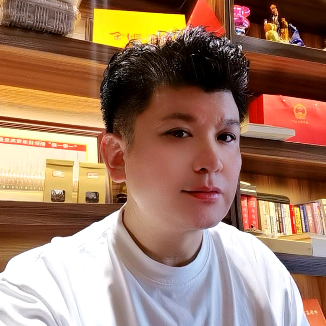 邺锦🧚‍♂️🐉🐲🚀