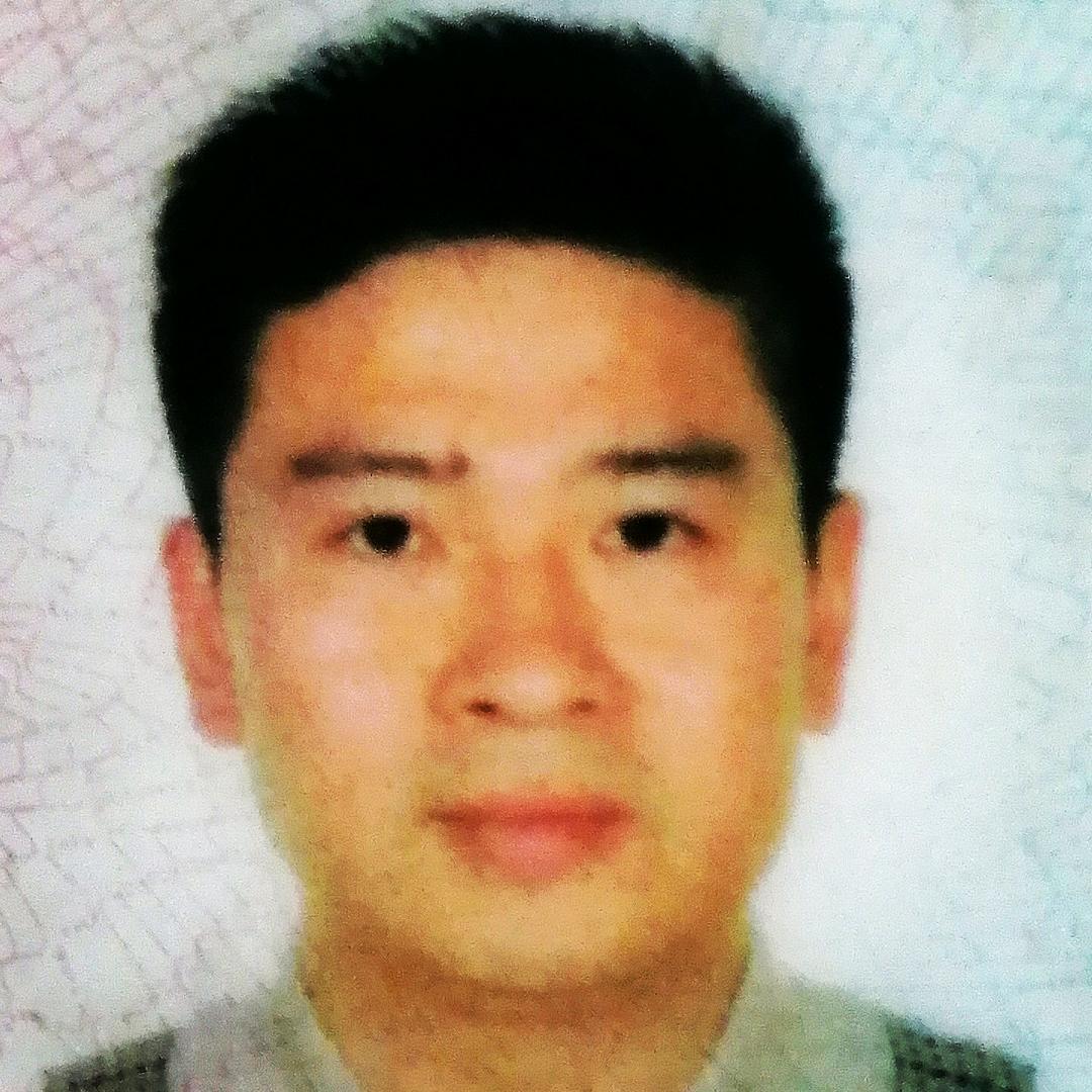 有痣小哥