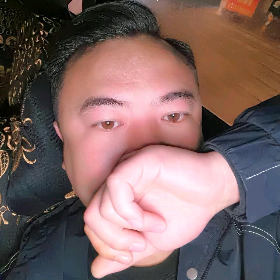 @沈沈吧你🤭🤭