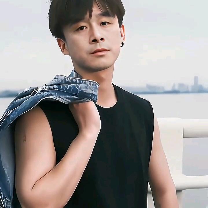 坐椅待币