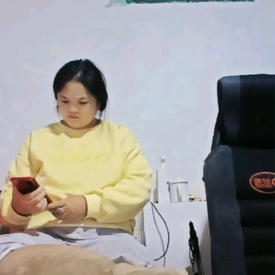 群妹快乐每一天