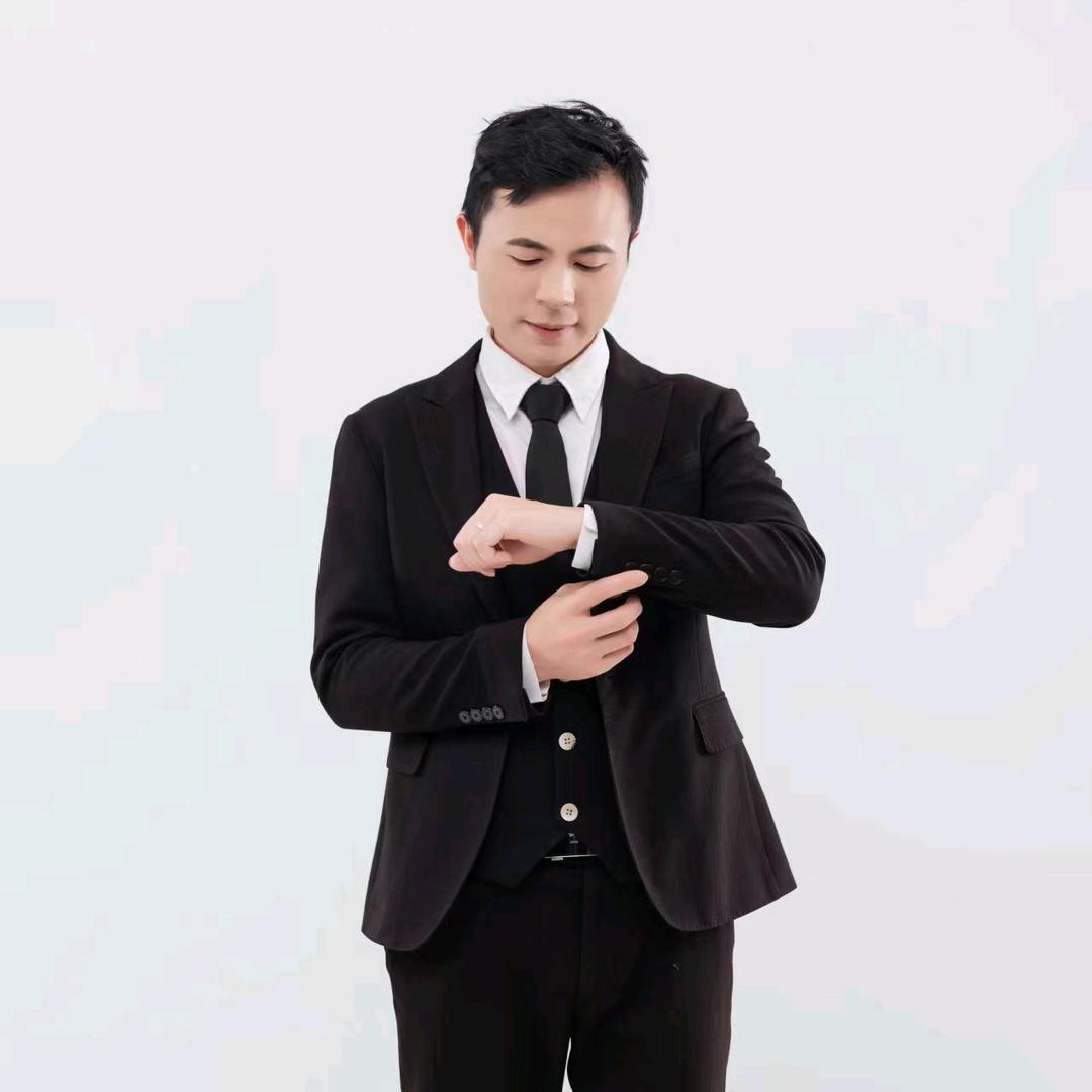 贵阳阿里斯顿厨卫电器李哥