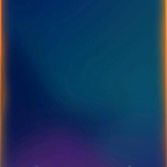 八月