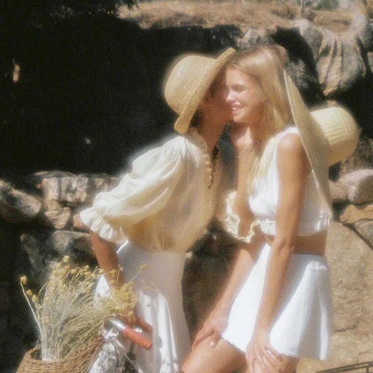 爱吃榴莲的三月💞