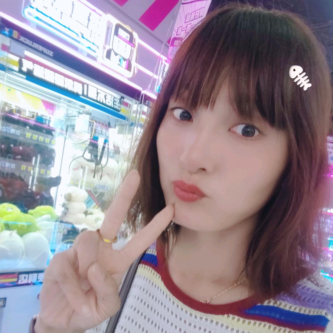 小红红吖