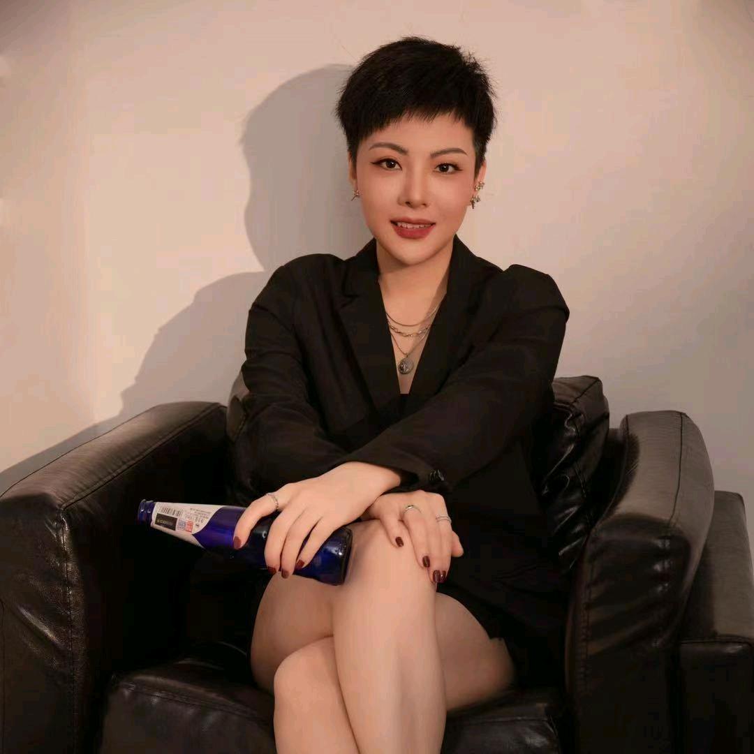 纪格格大爱分享女性成长智慧