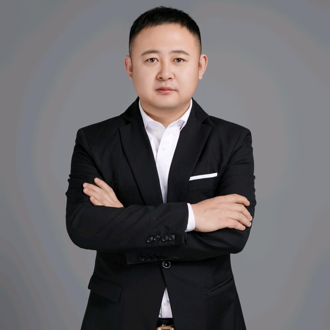 大伟(哈市群力精装房)