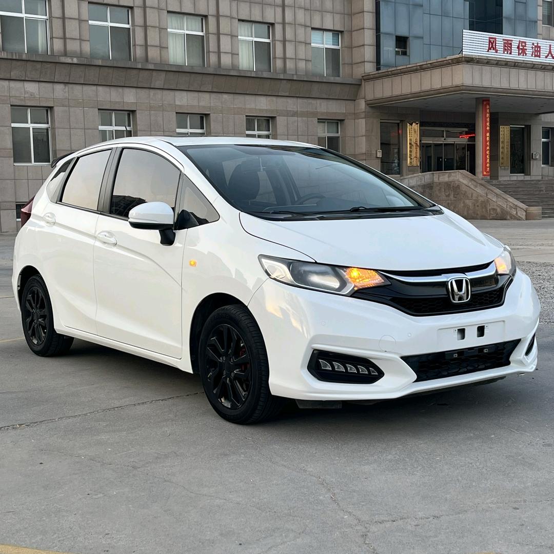 诚景车行（玲玲）