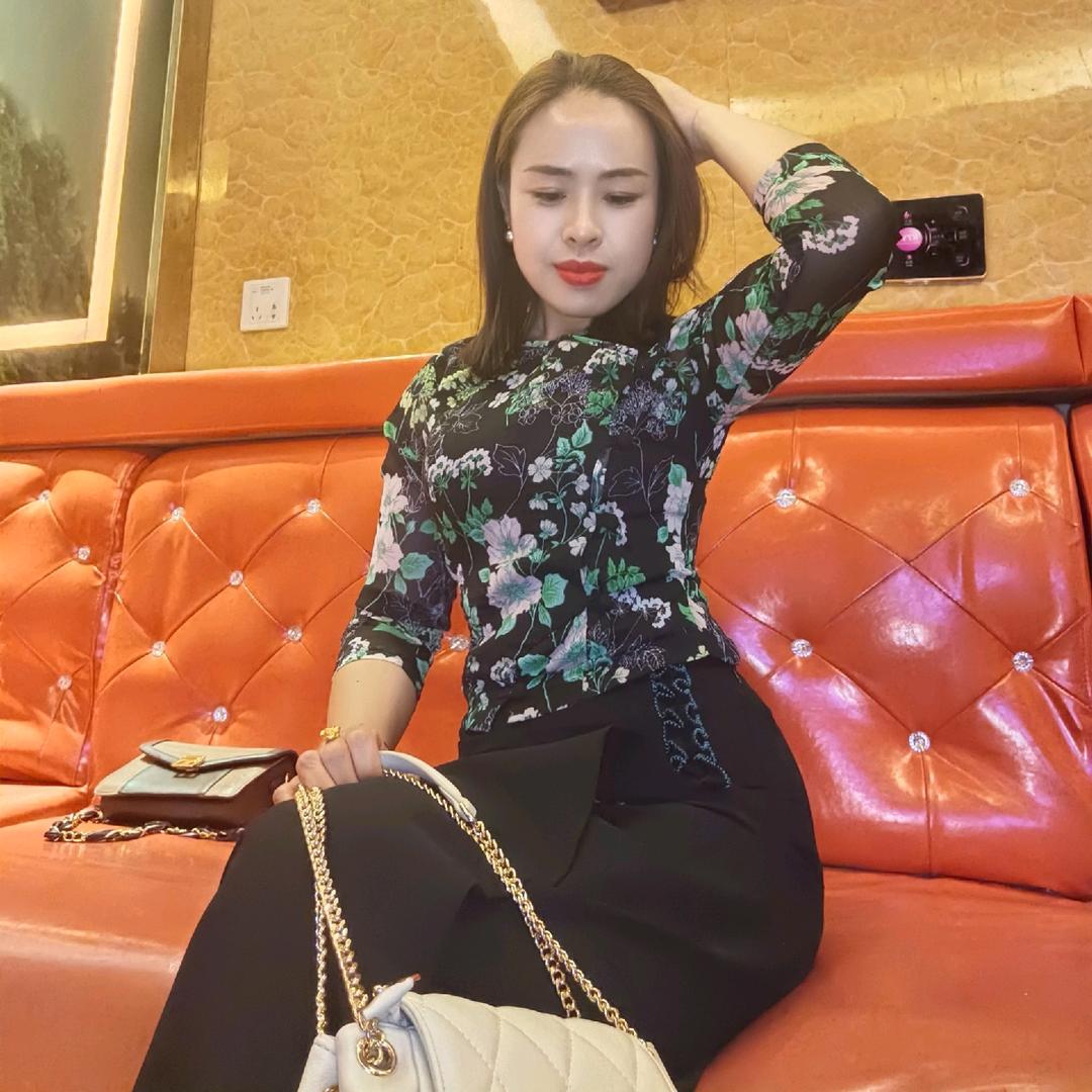 🌹🌹哏哏🌹🌹