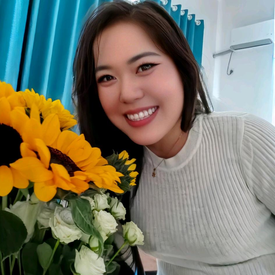 ～👑胡理清