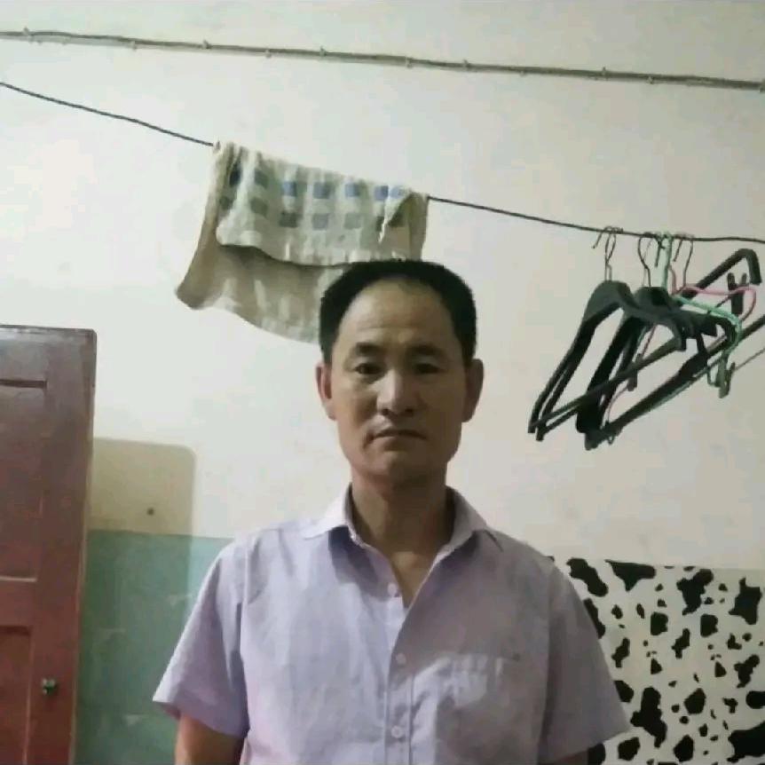 乡村生活小田哥（每天晚上8：10分开直播