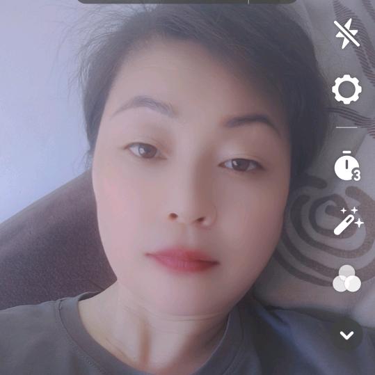 三个宝奶❤《橱窗里有家人需要的》