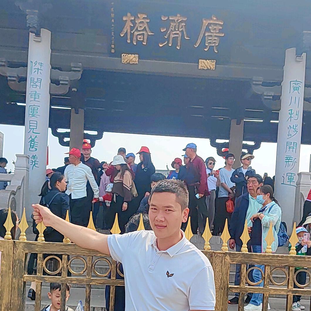凤舞鹏城