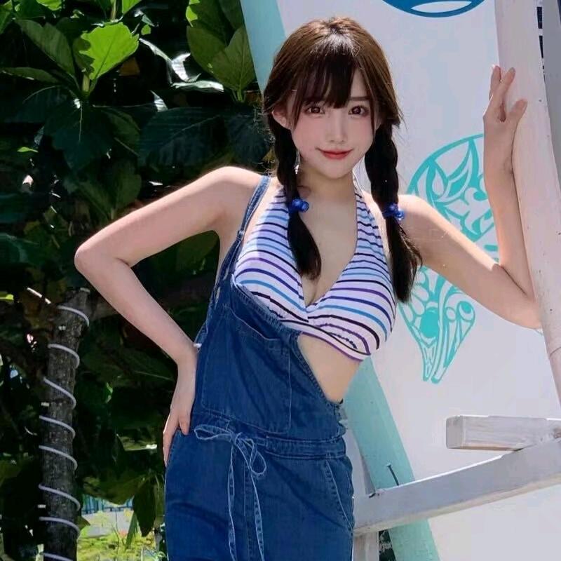 轻云出月风静夜