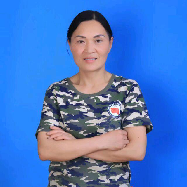 萌宠粮仓 .  郭姐