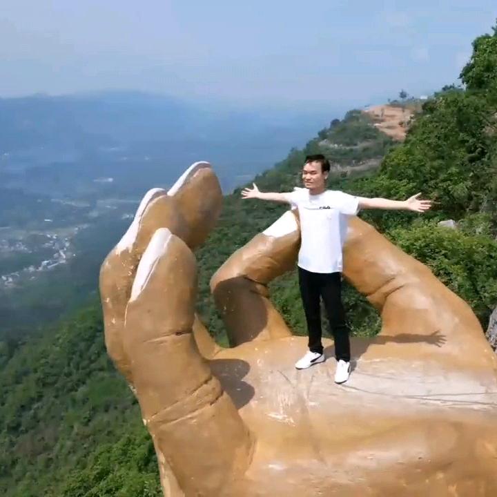 周家亮